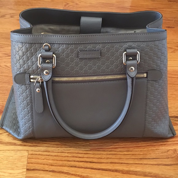 Gucci - Picture 2 of 4